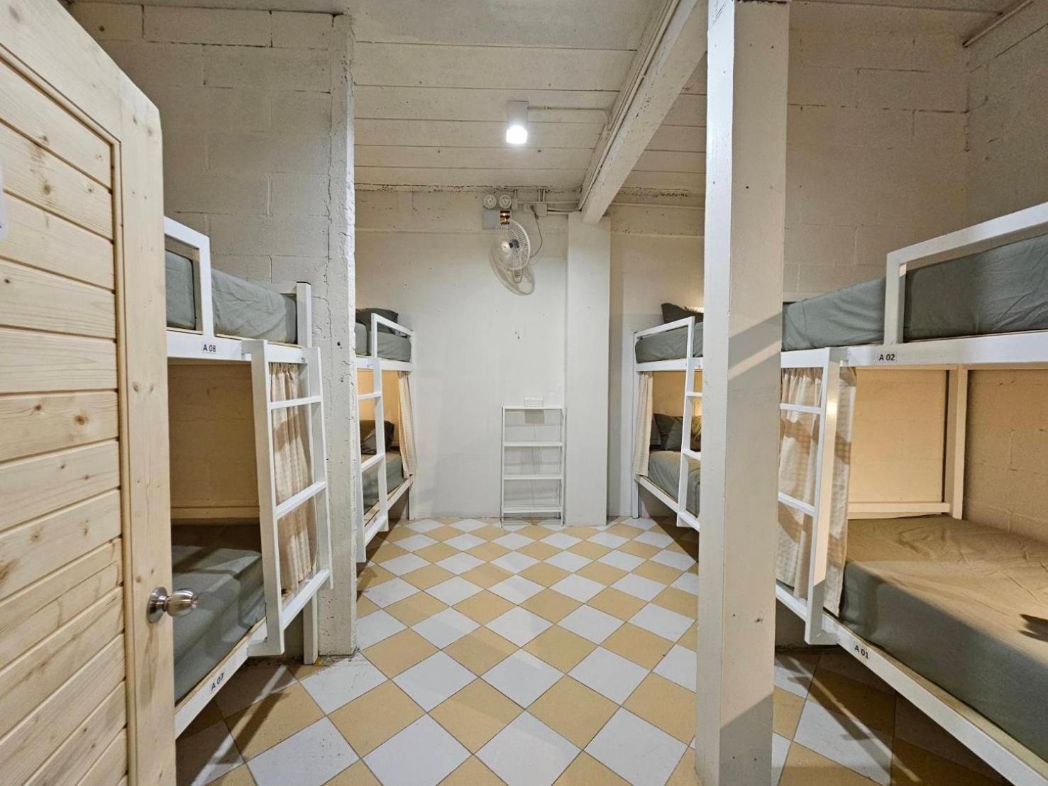 Hao Norn Hostel トンサラ エクステリア 写真