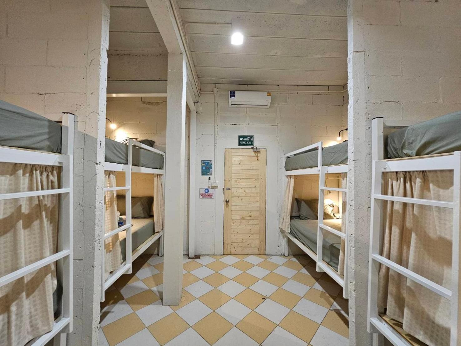 Hao Norn Hostel トンサラ エクステリア 写真