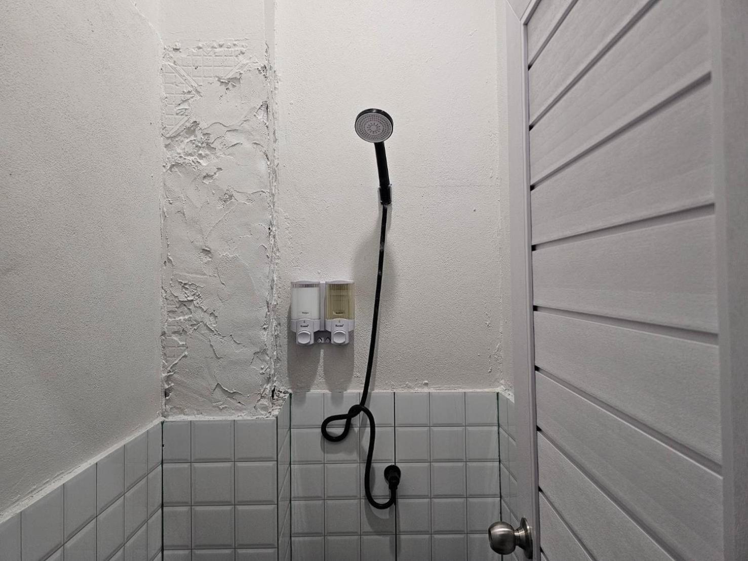 Hao Norn Hostel トンサラ エクステリア 写真