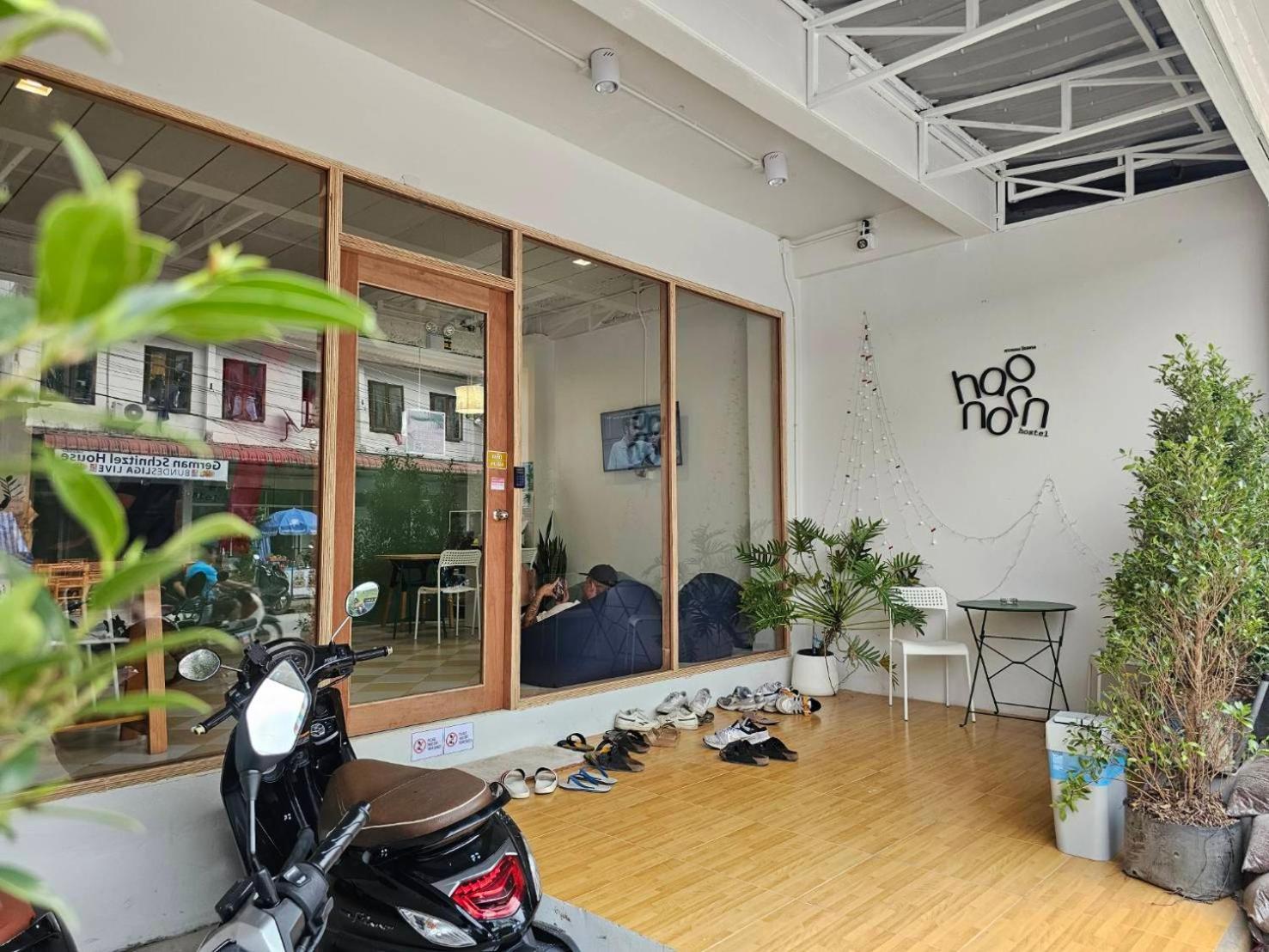 Hao Norn Hostel トンサラ エクステリア 写真