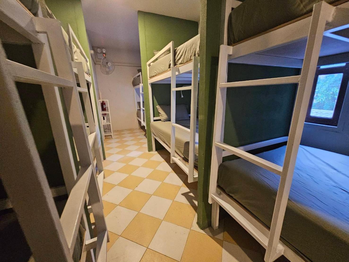 Hao Norn Hostel トンサラ エクステリア 写真